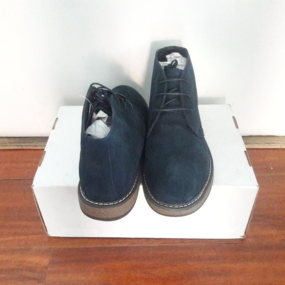 Joseph Abboud - Picture 3 of 4